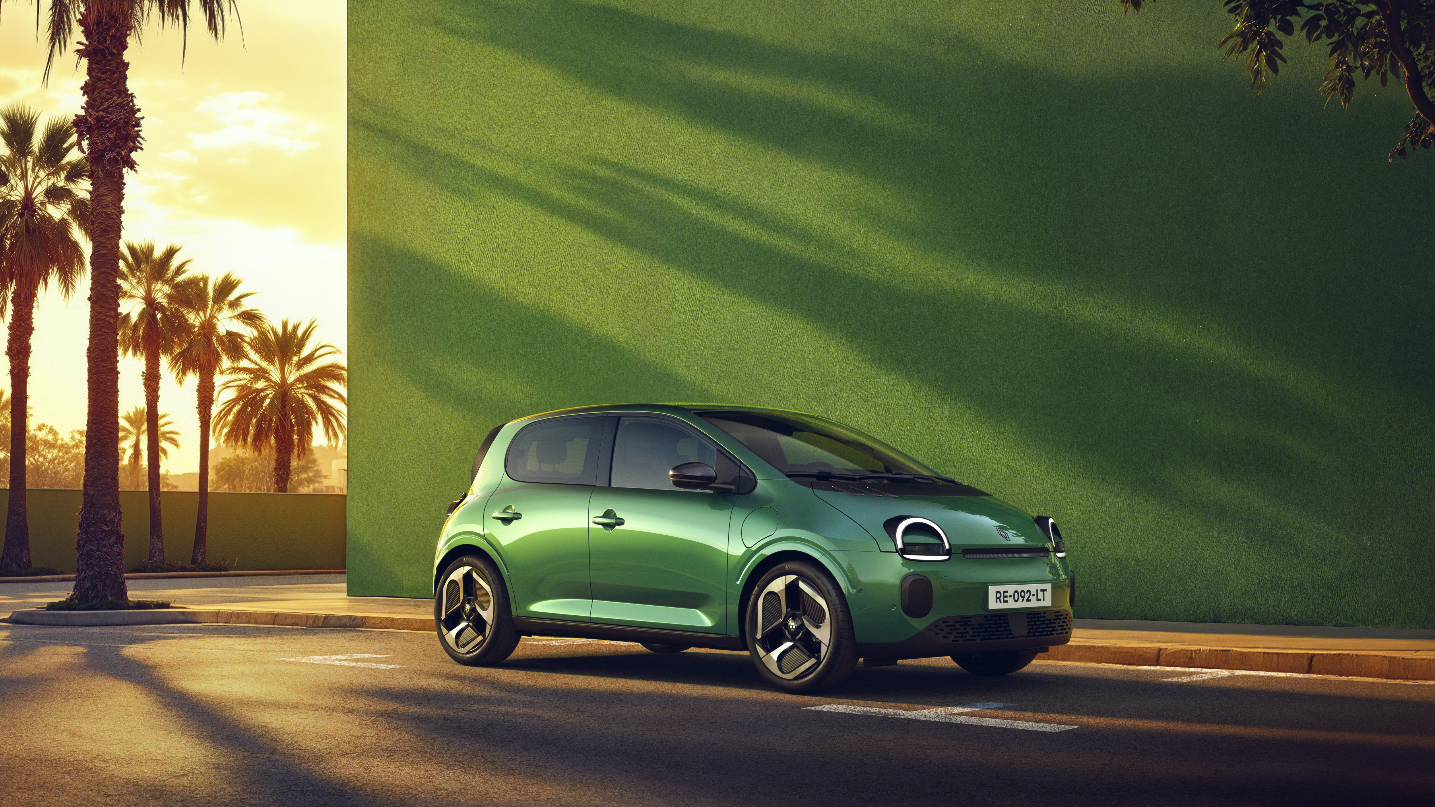 RENAULT TWINGO E-TECH ELECTRIC