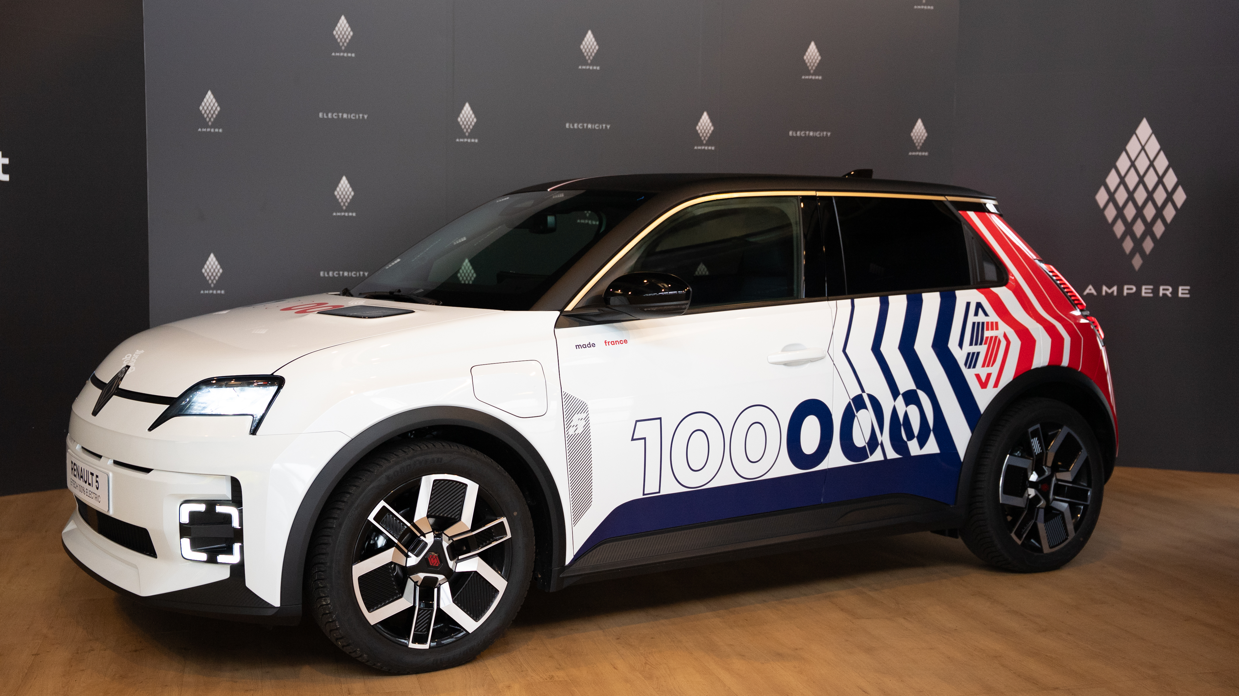 100 000 Renault 5 E-Tech Electric produites A Douai (3)